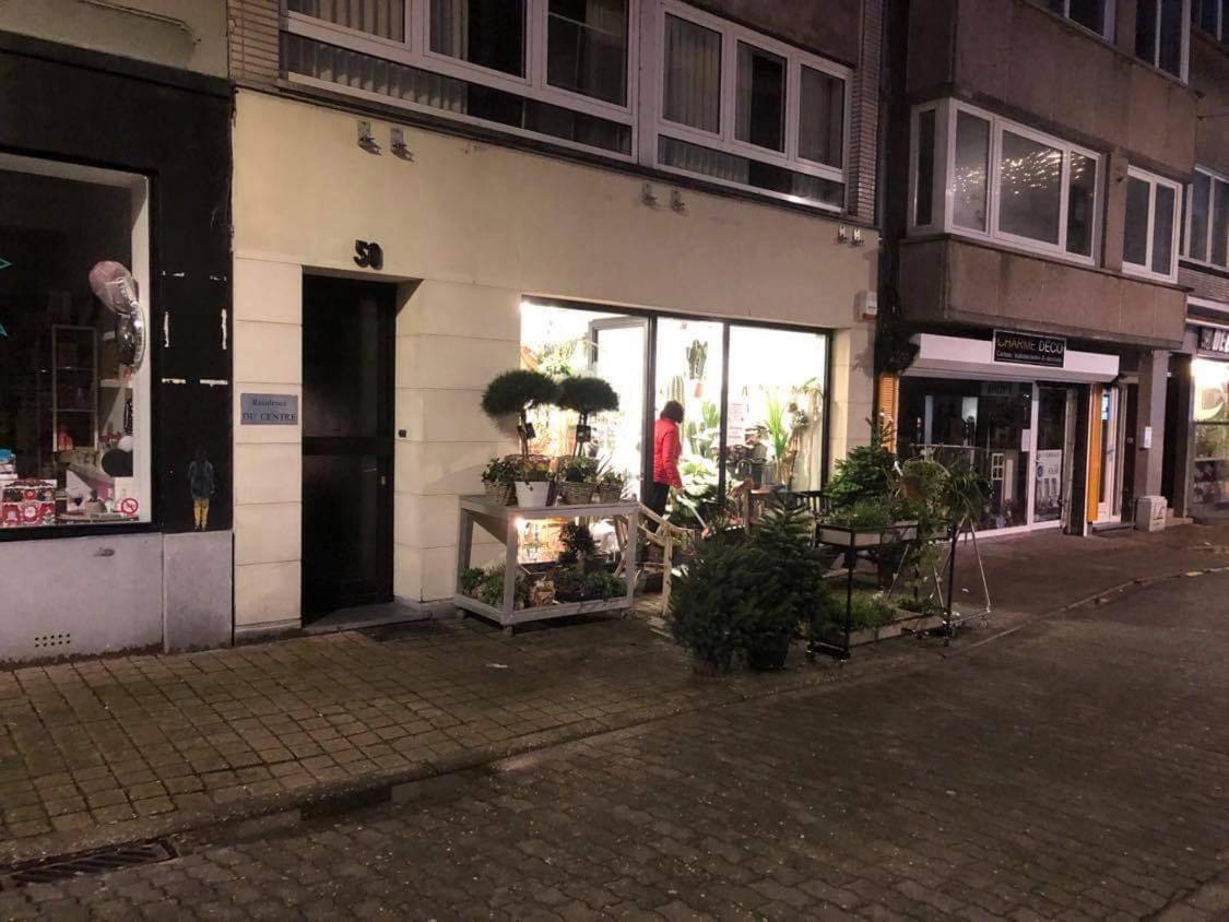 אוסטנדה Centraal Gelegen Gezellig Verblijf Met Groot Terras מראה חיצוני תמונה